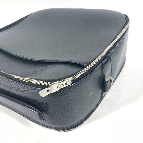 LOUIS VUITTON M30762 Taiga Tula 2WAY Shoulder Bag Document Briefcase Hand Bag - Picture 3 of 16